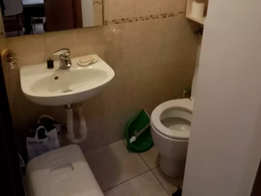 Immagine 1 di Casa indipendente in vendita  in Via Pasubio 5 a Venegono Superiore