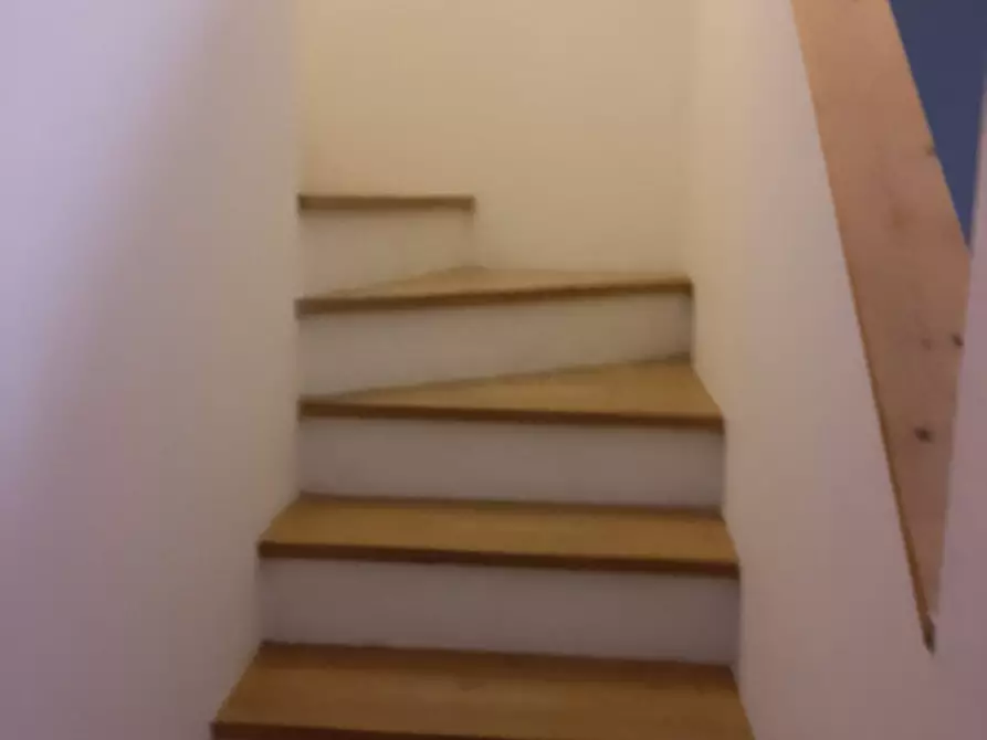 Immagine 4 di Casa indipendente in vendita  in Via Pasubio 5 a Venegono Superiore