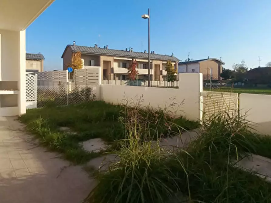 Immagine 6 di Villetta a schiera in vendita  in Piazza Elsa Morante a Ravenna