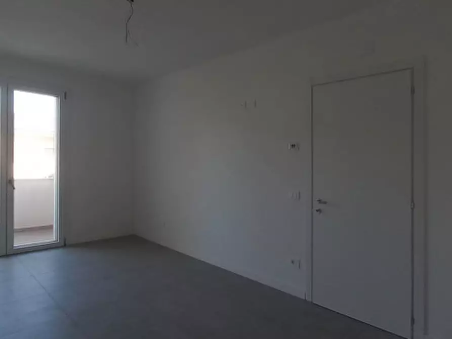 Immagine 17 di Villetta a schiera in vendita  in Piazza Elsa Morante a Ravenna