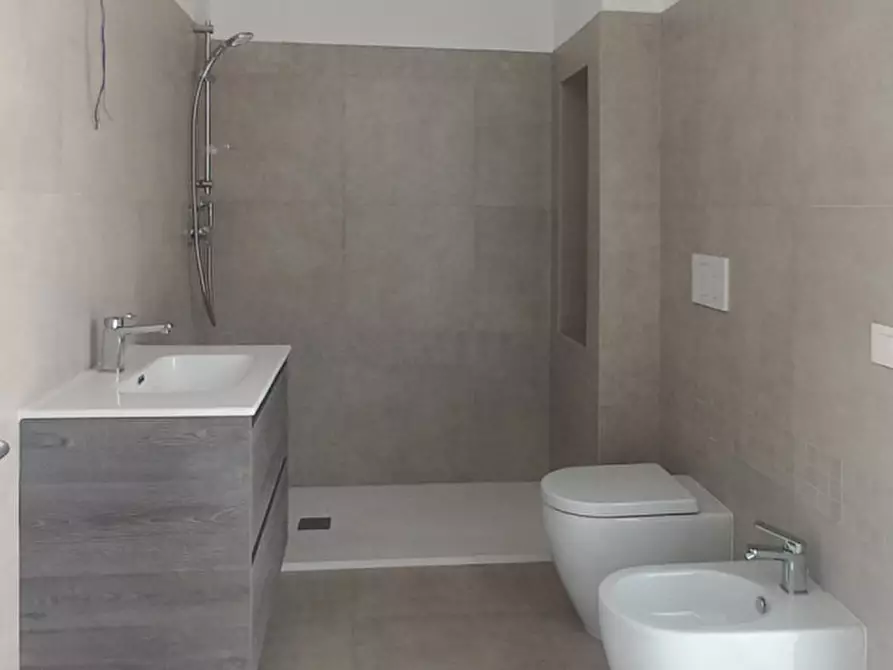 Immagine 21 di Villetta a schiera in vendita  in Piazza Elsa Morante a Ravenna