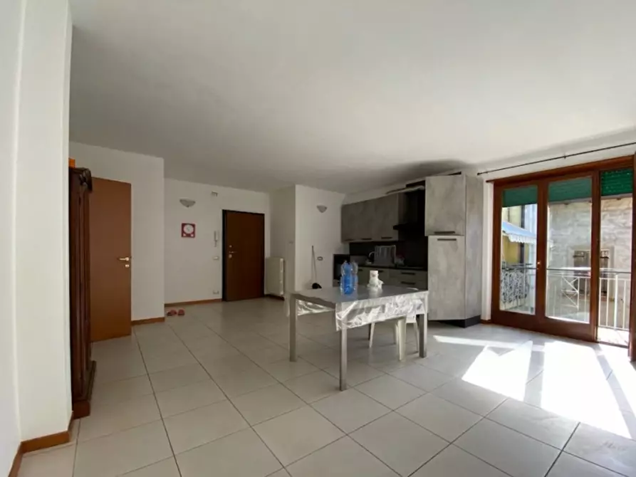 Immagine 1 di Appartamento in vendita  a Mozzecane