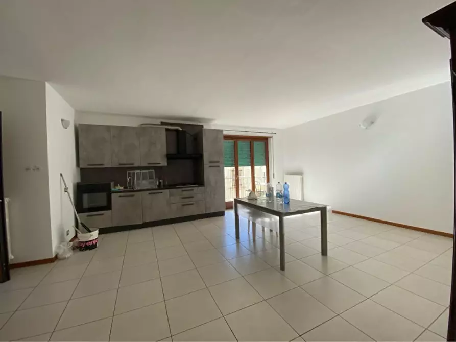 Immagine 2 di Appartamento in vendita  a Mozzecane