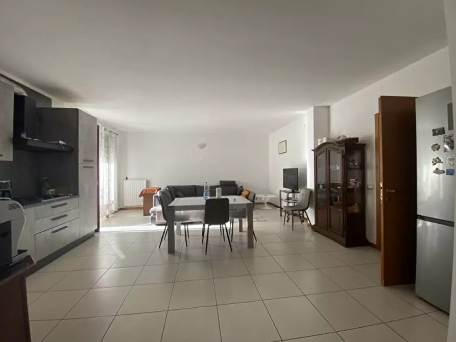 Immagine 3 di Appartamento in vendita  a Mozzecane