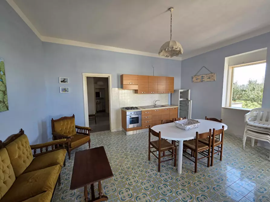 Immagine 7 di Villa in vendita  in Via Senigallia 27 a Taviano