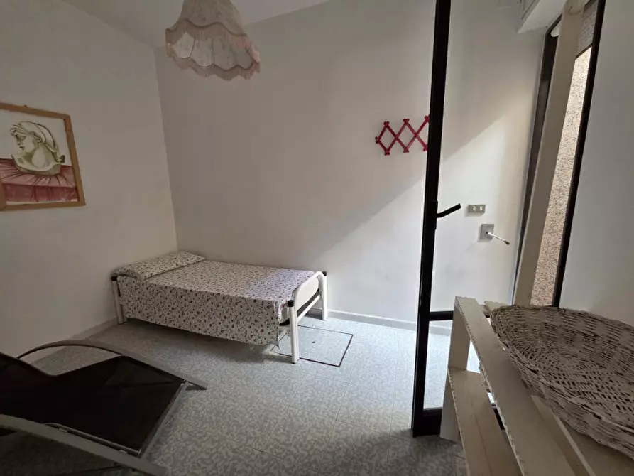 Immagine 11 di Villa in vendita  in Via Senigallia 27 a Taviano