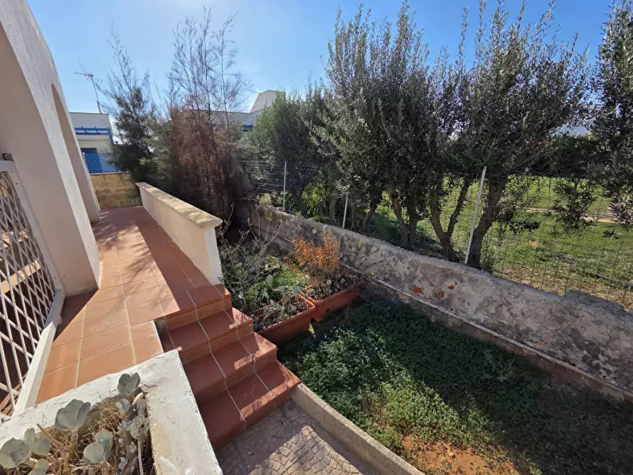 Immagine 18 di Villa in vendita  in Via Senigallia 27 a Taviano