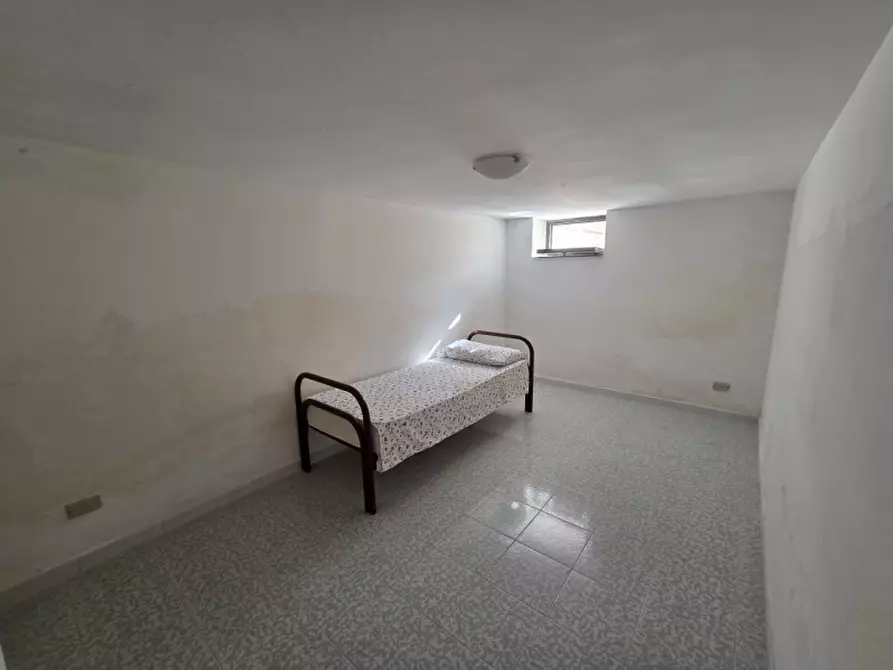 Immagine 25 di Villa in vendita  in Via Senigallia 27 a Taviano