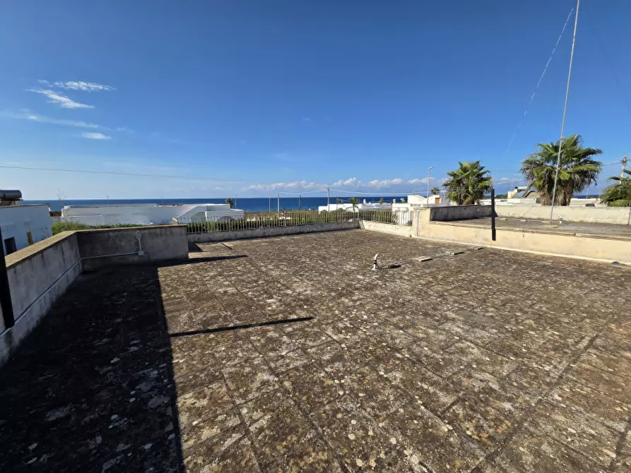 Immagine 30 di Villa in vendita  in Via Senigallia 27 a Taviano