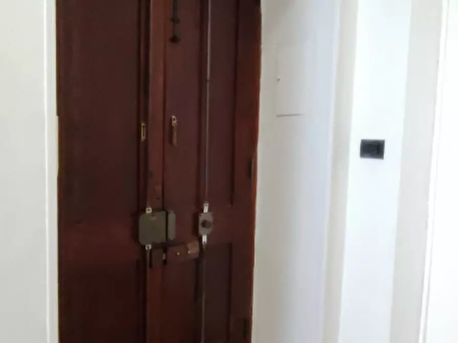 Immagine 30 di Appartamento in vendita  in Corso Novara, 25 a Torino