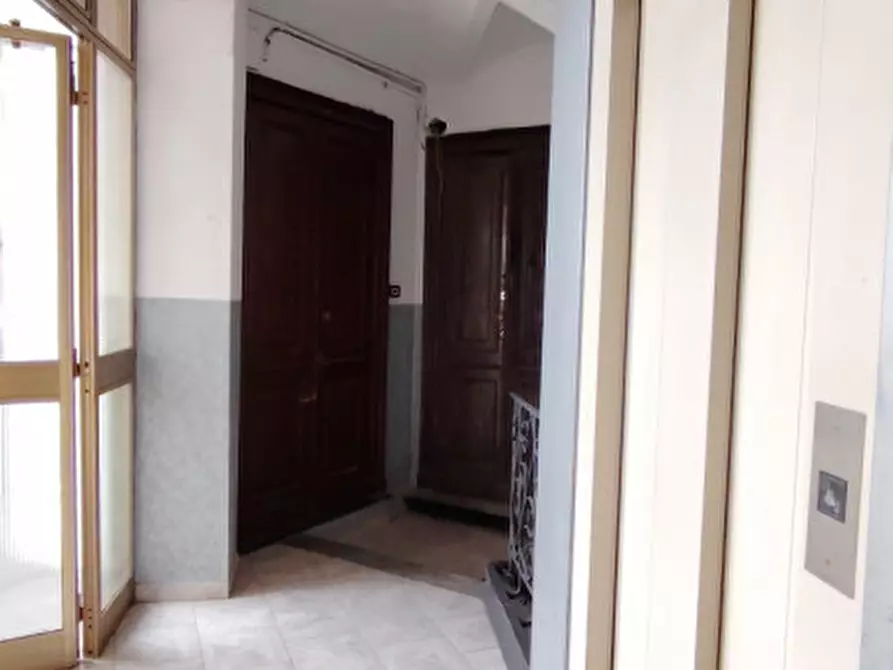 Immagine 32 di Appartamento in vendita  in Corso Novara, 25 a Torino