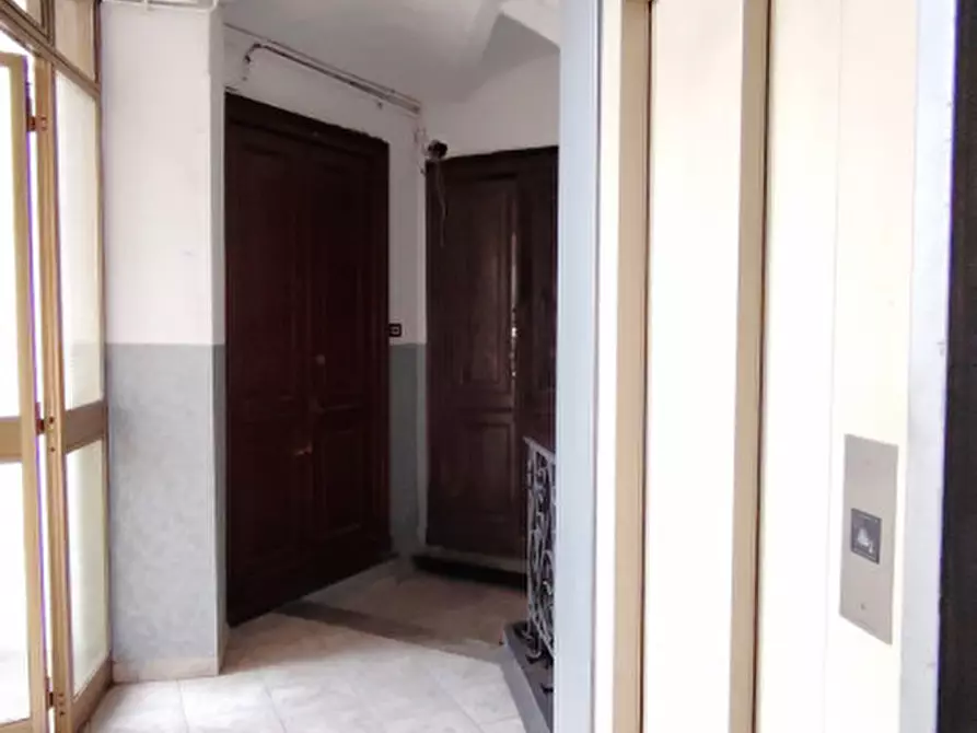 Immagine 33 di Appartamento in vendita  in Corso Novara, 25 a Torino