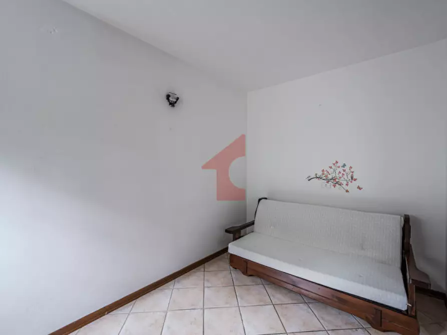 Immagine 10 di Appartamento in vendita  in Via Bolzoni 2 a Parma