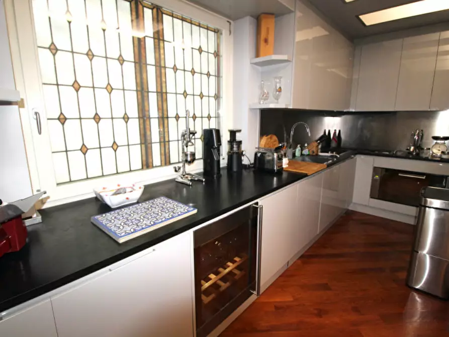 Immagine 8 di Appartamento in vendita  in Via Francesco Saverio Nitti a Roma