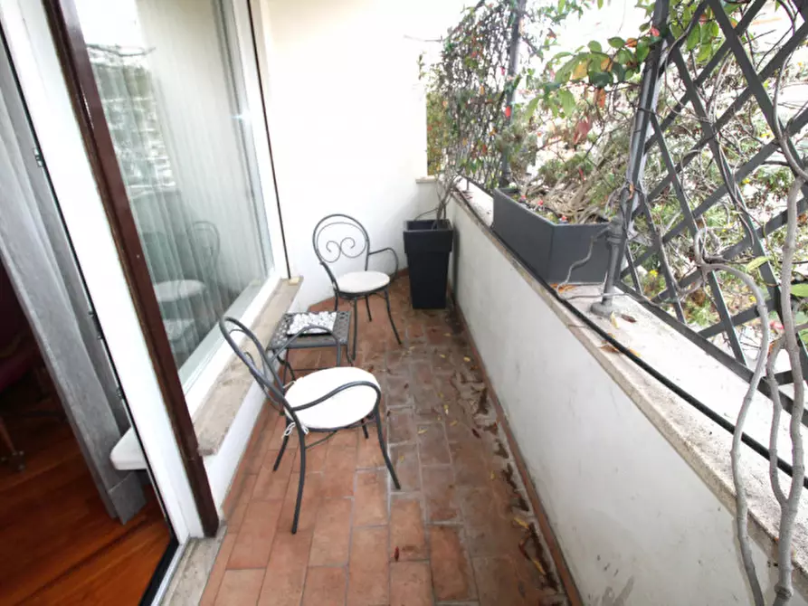Immagine 21 di Appartamento in vendita  in Via Francesco Saverio Nitti a Roma