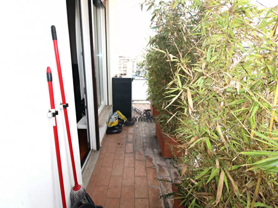 Immagine 24 di Appartamento in vendita  in Via Francesco Saverio Nitti a Roma