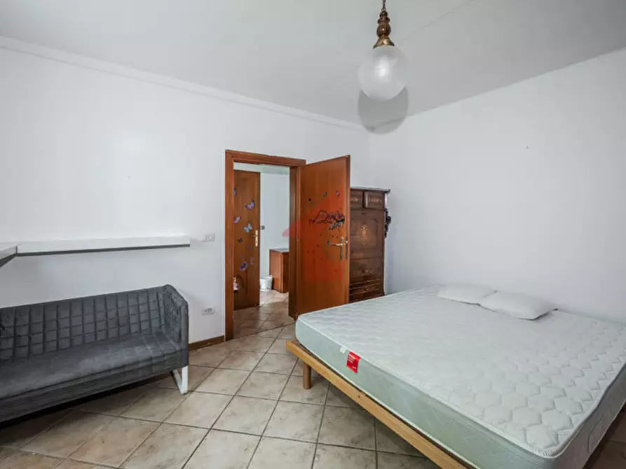 Immagine 13 di Appartamento in vendita  in Via Bolzoni 2 a Parma