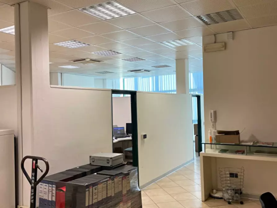 Immagine 5 di Capannone industriale in affitto  in Via Radici Nord a Castellarano