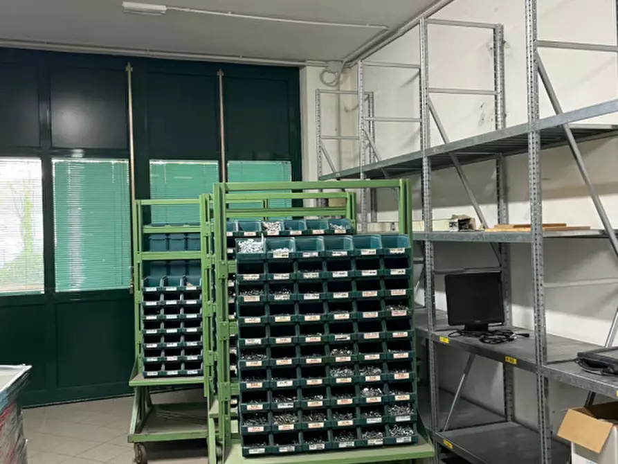 Immagine 6 di Capannone industriale in affitto  in Via Radici Nord a Castellarano