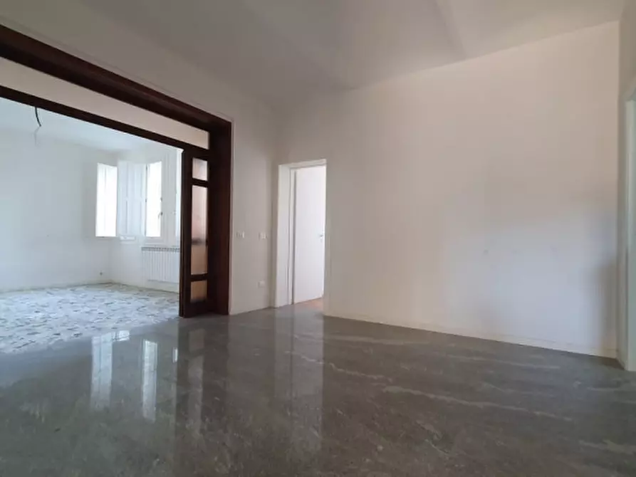 Immagine 3 di Casa bifamiliare in vendita  in VIA BRUNATTI a Mirandola