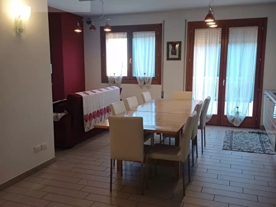 Immagine 1 di Appartamento in affitto  in Via Antonio Meucci a Selvazzano Dentro