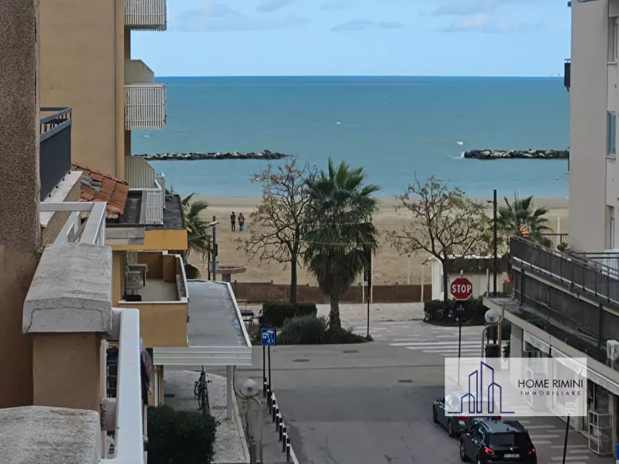 Immagine 3 di Hotel in vendita  in via pallotta 11 a Rimini