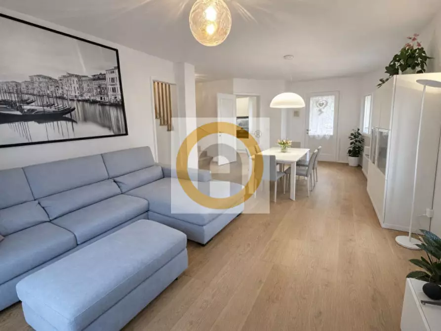 Immagine 15 di Casa bifamiliare in vendita  a Pove Del Grappa