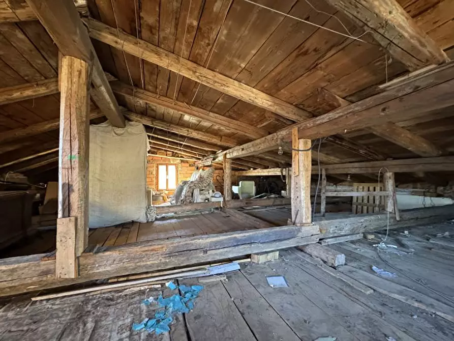 Immagine 18 di Casa indipendente in vendita  a Danta Di Cadore