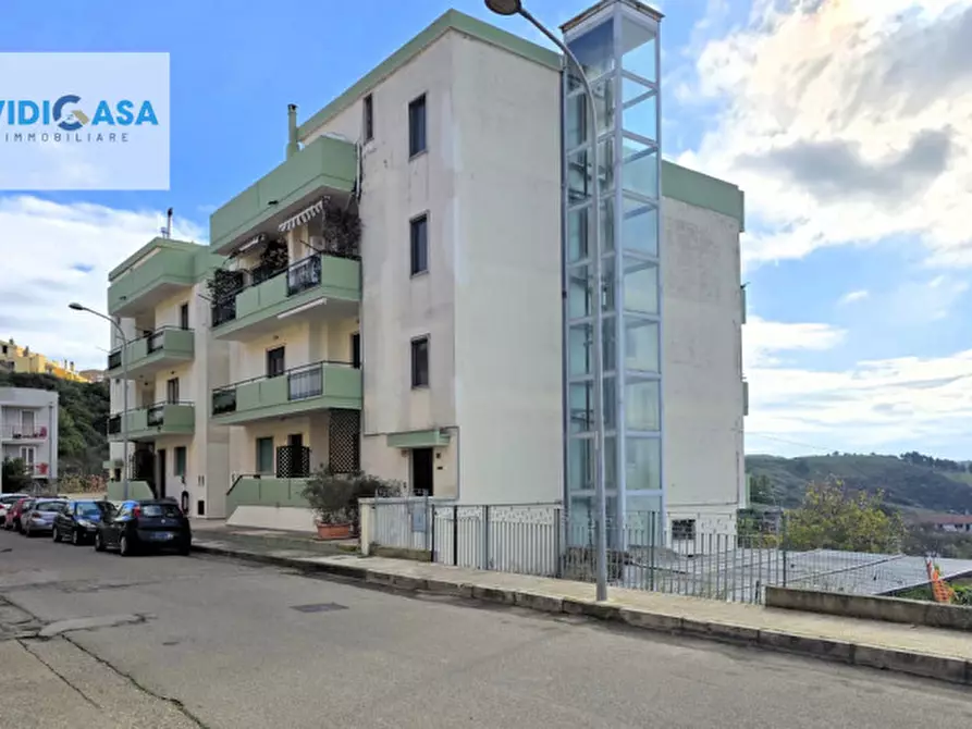 Immagine 1 di Appartamento in vendita  in Via Pirro del balzo 18 a Montescaglioso