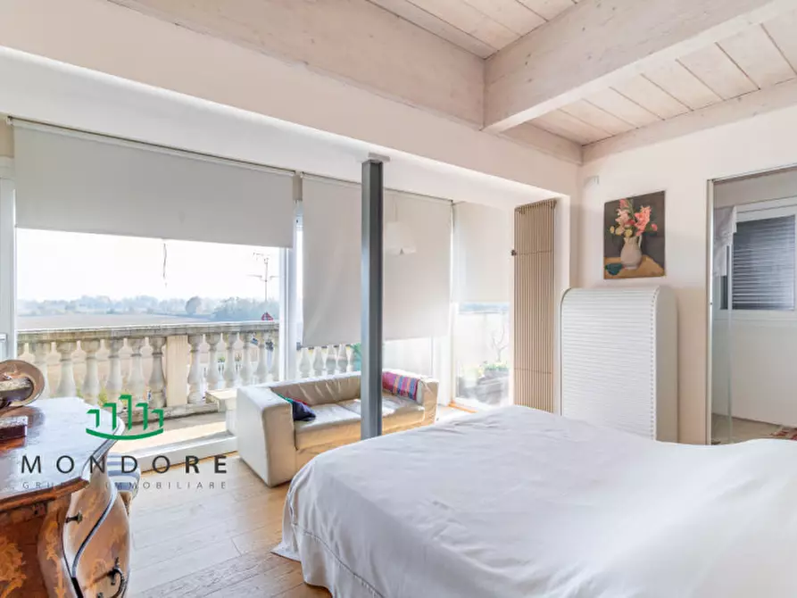 Immagine 35 di Attico in vendita  in via san donato 70 a Granarolo Dell'emilia