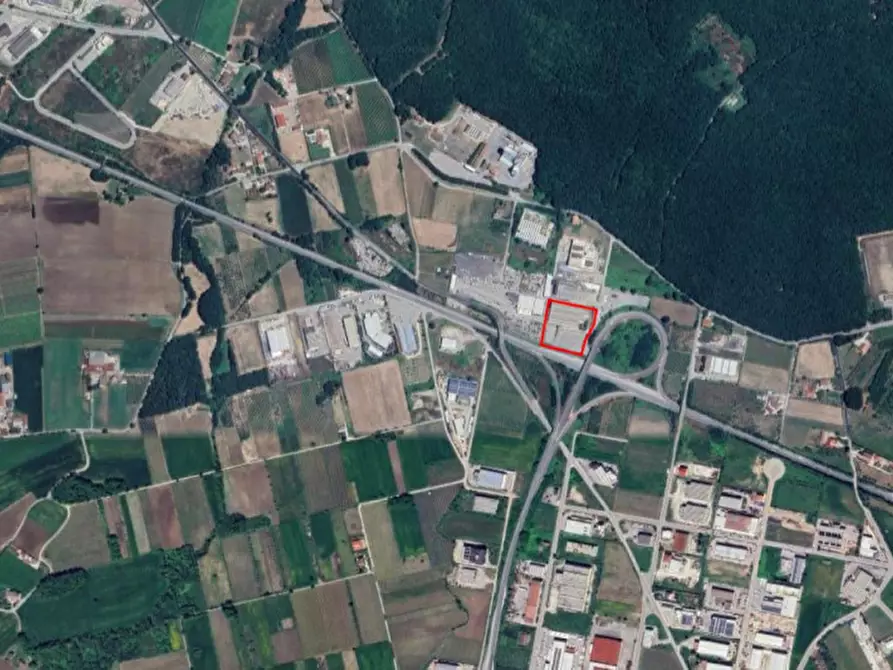 Immagine 23 di Capannone industriale in vendita  in Strada Statale 372, N. snc a San Salvatore Telesino