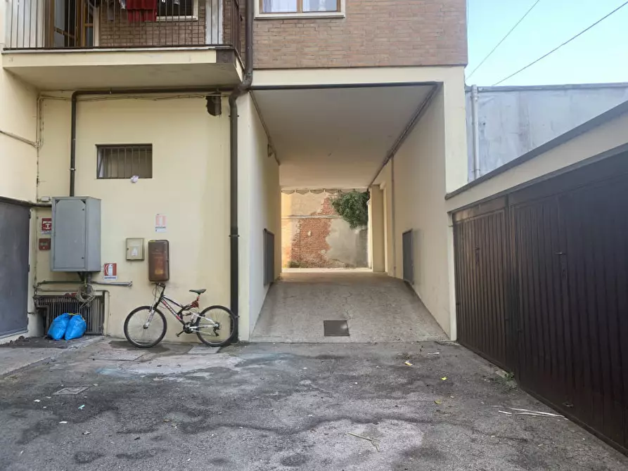 Immagine 9 di Appartamento in vendita  in schio a Schio