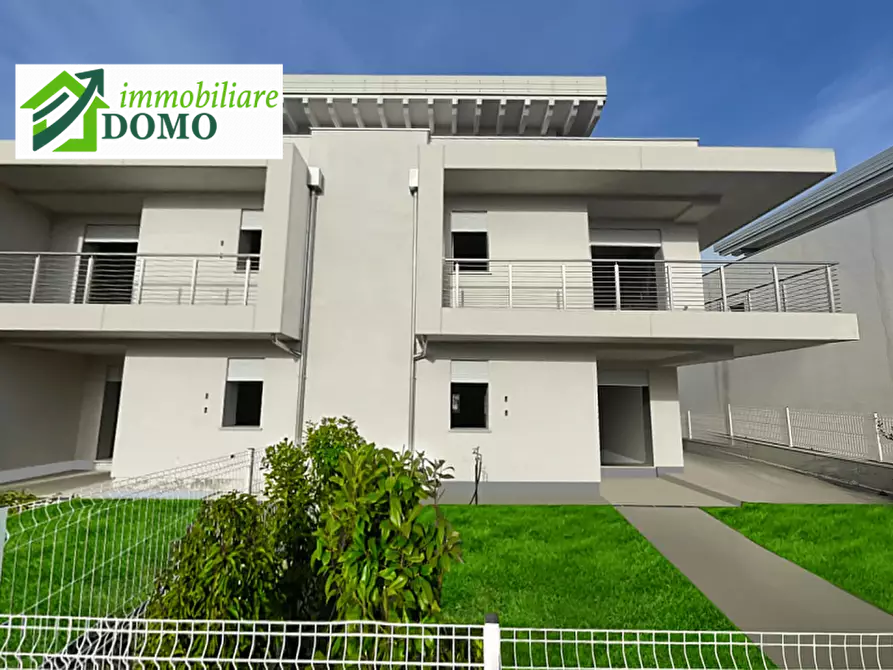 Immagine 9 di Casa bifamiliare in vendita  in santorso a Santorso