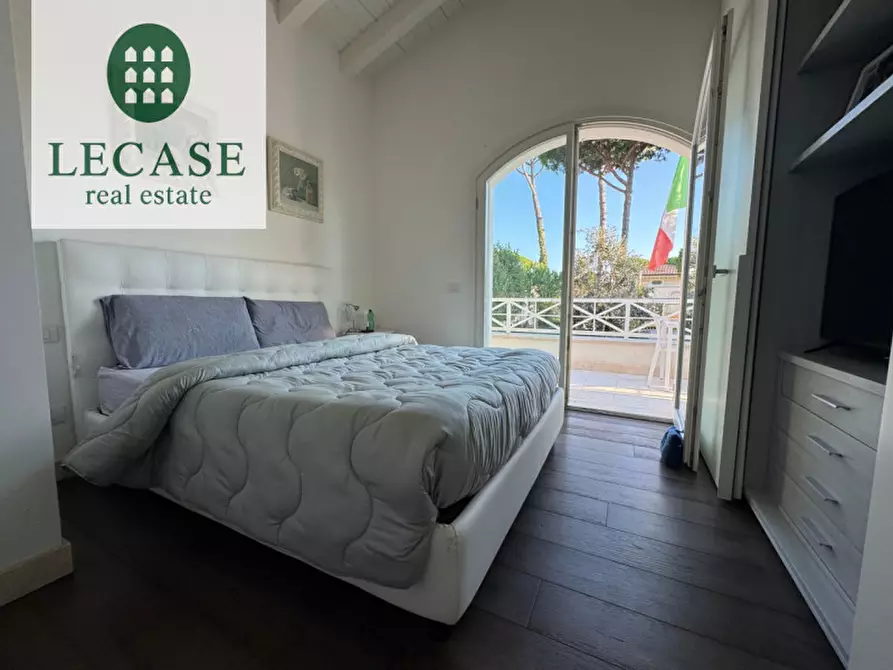Immagine 15 di Villa in vendita  in Via Amilcare Ponchielli a Forte Dei Marmi