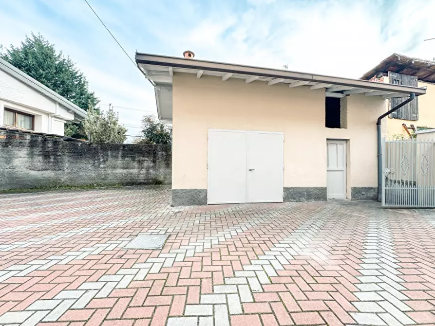 Immagine 15 di Villetta a schiera in vendita  in Via Lazzaretto 72 a Borgo Ticino