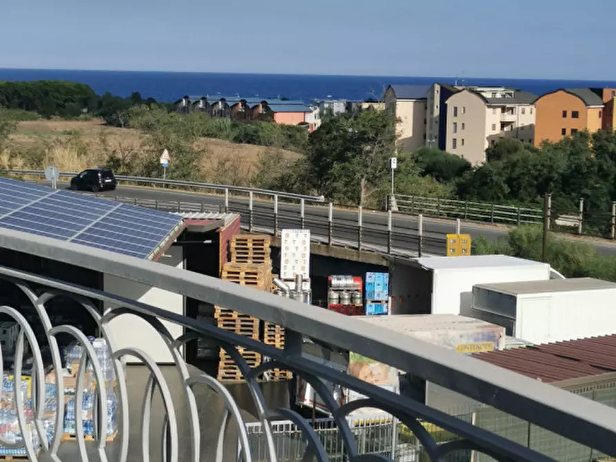 Immagine 1 di Appartamento in vendita  in VIA RUSSOMANNO a Satriano