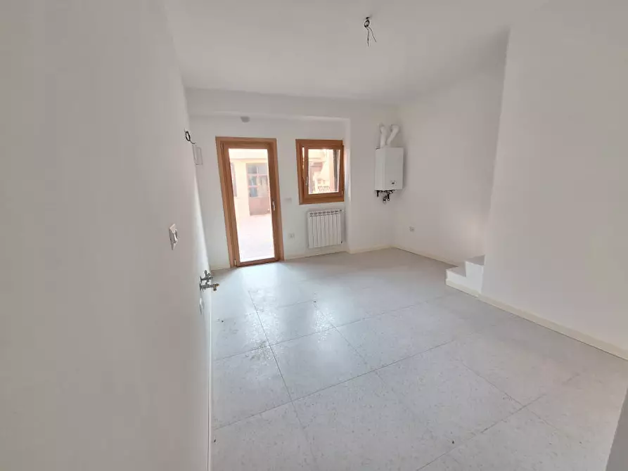 Immagine 1 di Villetta a schiera in vendita  in Via Argine Destro canale Taglio a Mira