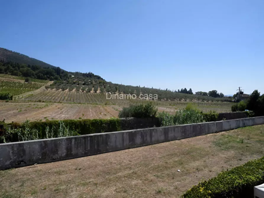 Immagine 10 di Appartamento in vendita  in Via Imperia a Montemurlo