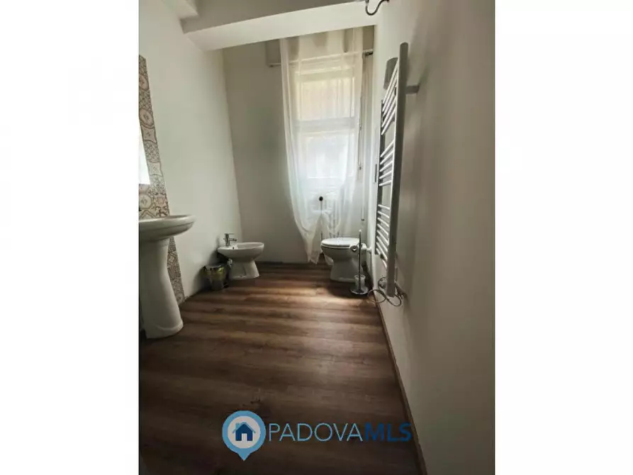 Immagine 8 di Appartamento in vendita  in Piazzale della Stazione a Padova