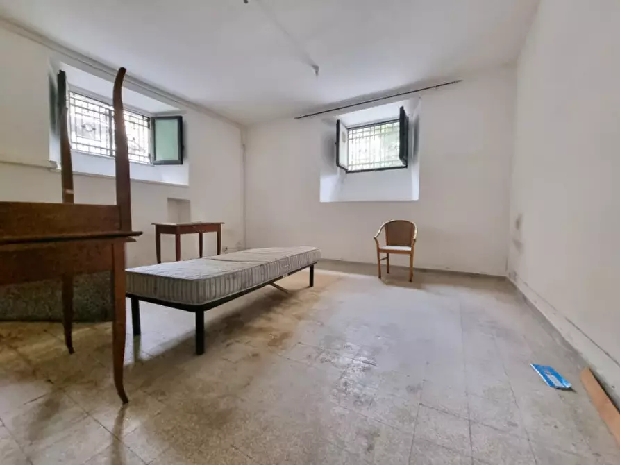 Immagine 1 di Magazzino in vendita  in PIAZZA DELLA STAZIONE a Firenze