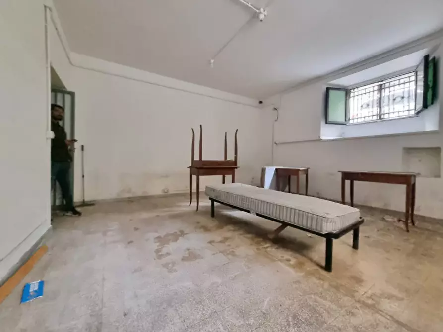 Immagine 2 di Magazzino in vendita  in PIAZZA DELLA STAZIONE a Firenze