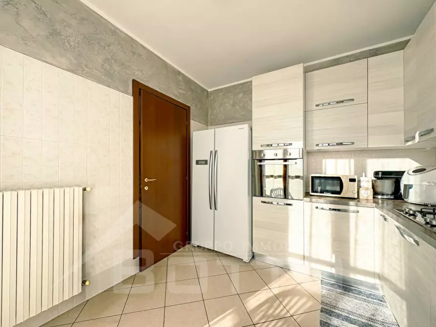 Immagine 6 di Appartamento in vendita  in Via della Costituzione n. 118 a Oleggio