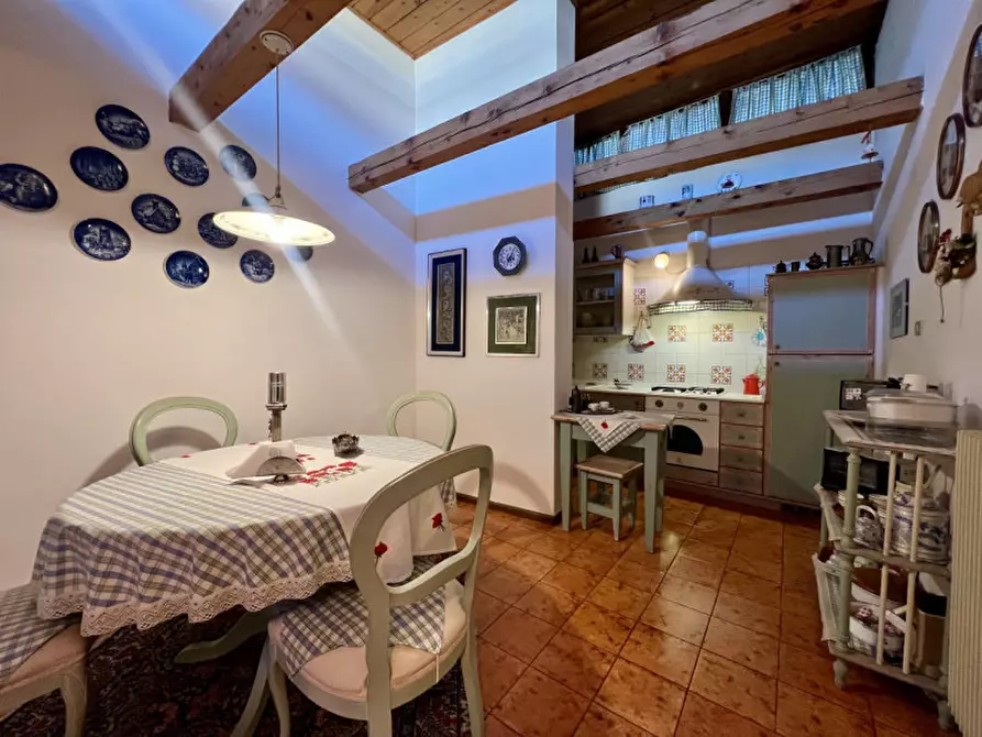 Immagine 10 di Appartamento in vendita  in via mazzini 4 a Trento