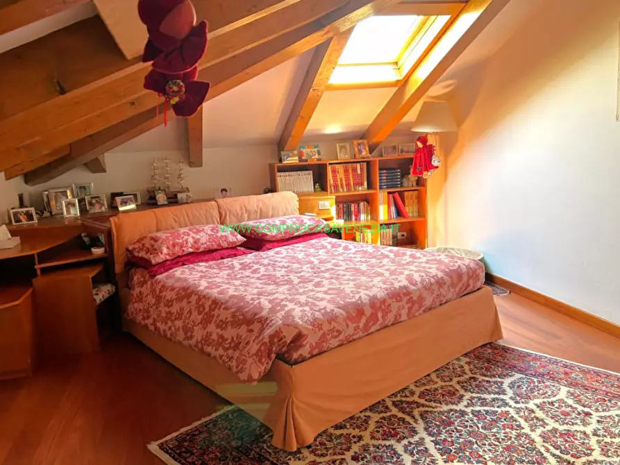 Immagine 11 di Appartamento in vendita  in via felisati a Venezia