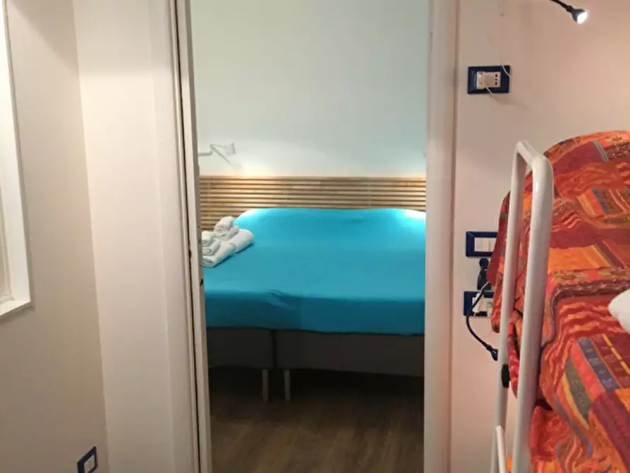 Immagine 2 di Appartamento in affitto  in piazza cavour a Genova