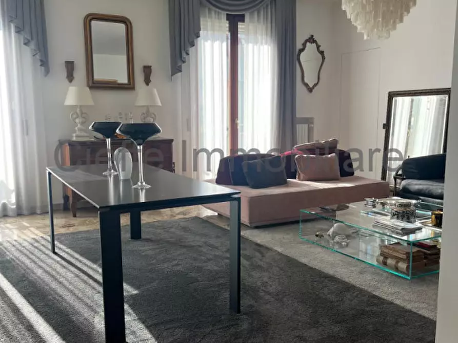 Immagine 1 di Appartamento in vendita  in CORSO MILANO a Padova