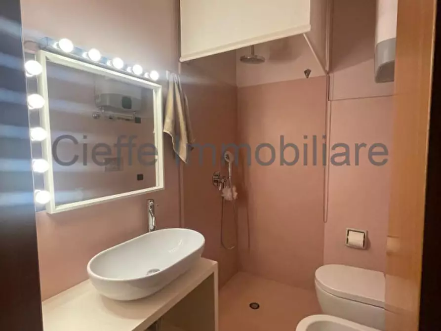 Immagine 12 di Appartamento in vendita  in CORSO MILANO a Padova