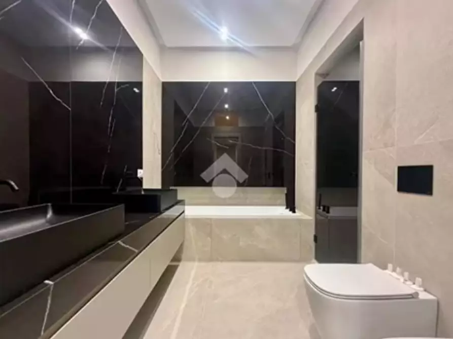 Immagine 6 di Appartamento in affitto  in Via Alessandro Manzoni 54 a Napoli