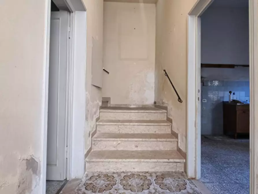 Immagine 7 di Appartamento in vendita  in VIA DEL GELSOMINO a Firenze