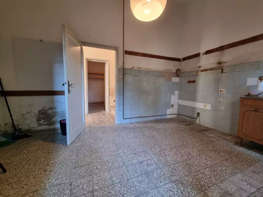 Immagine 15 di Appartamento in vendita  in VIA DEL GELSOMINO a Firenze